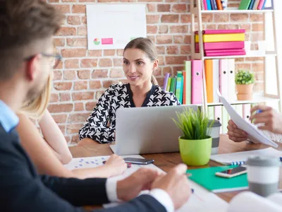 Why Experienced Marketers Are Moving Into Fractional Leadership