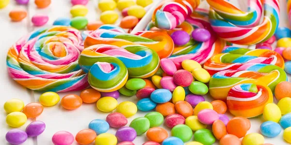 colorful-lollipops-and-sweet-candy_2048x.jpg