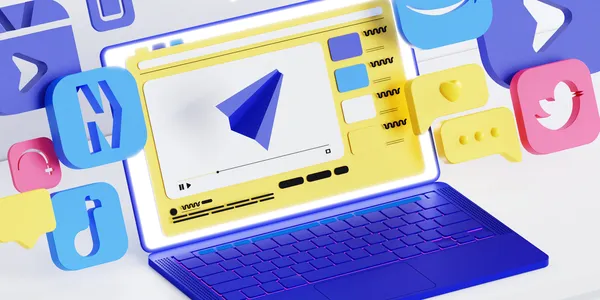 communication-social-media-icons-laptop-device