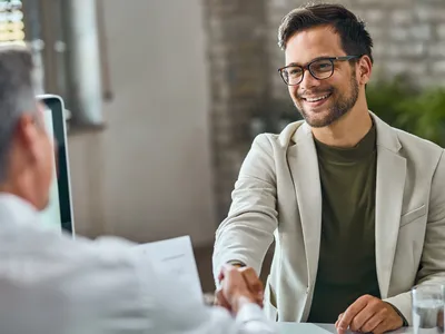How to Get Hired as a Marketing Consultant in 2025