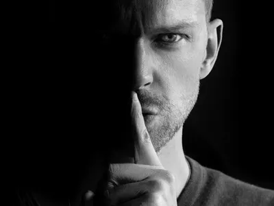 The Secret to Landing High-Value Marketing Roles: Positioning & Personal Branding