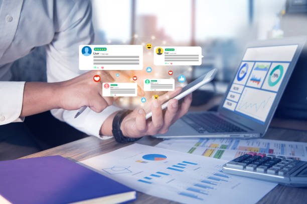 social-media-marketing-concept-marketing-with-applications_23-2150063134