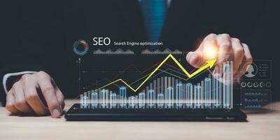 marketer-showing-seo-concept-optimization-analysis-tools-search-engine-rankings-social-media-sites-based-on-results-analysis-data-website-search-optimization-interesting-web-rankings-from-visitors-photo