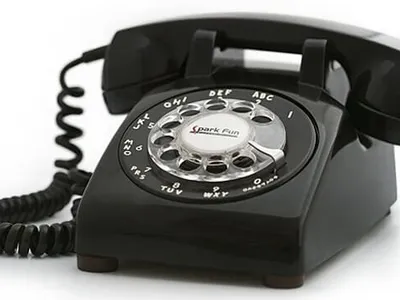 Mobile, Landline or 1300: which is best for your business?