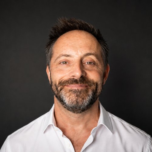 Dan Thomas